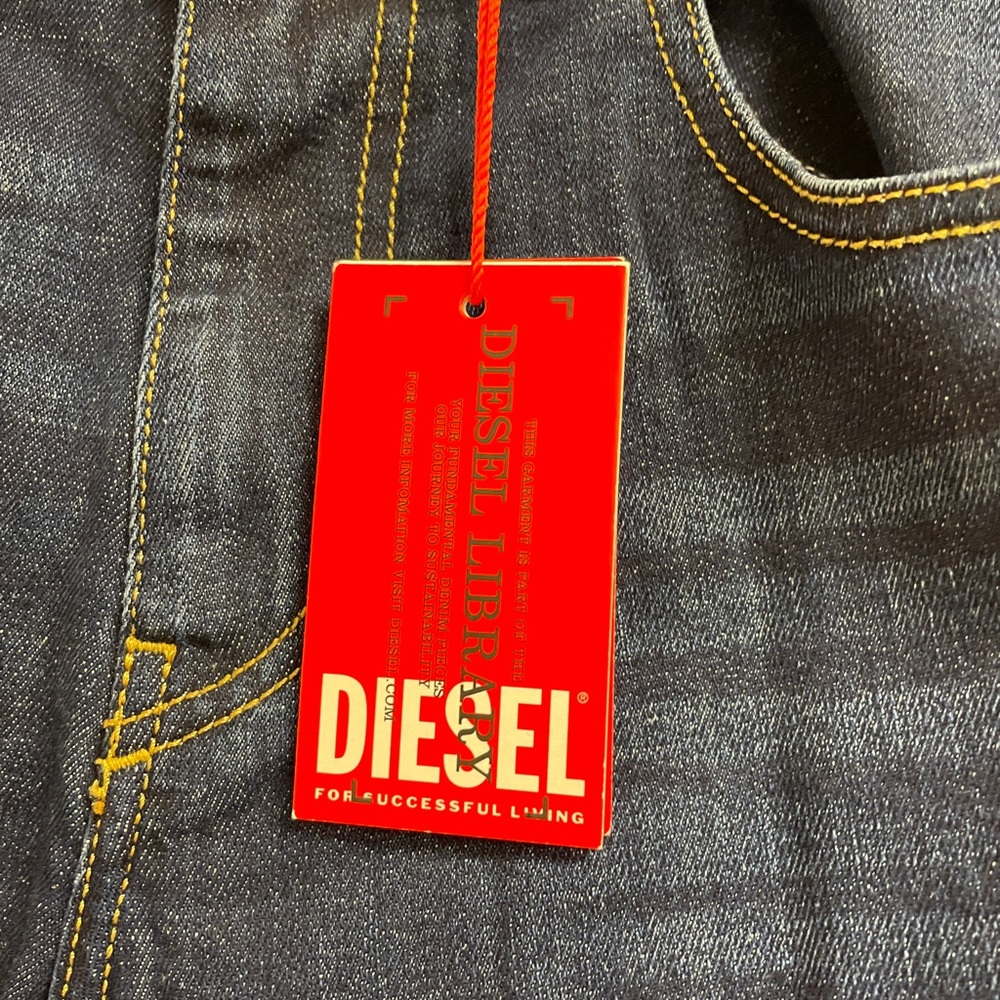 Bootcut Denim - image 4